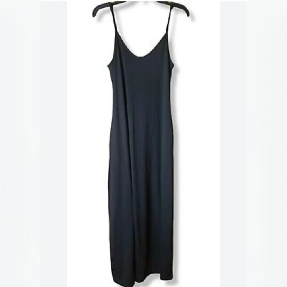 NWT Black Maxi Dress  L New With Tags Side Pockets